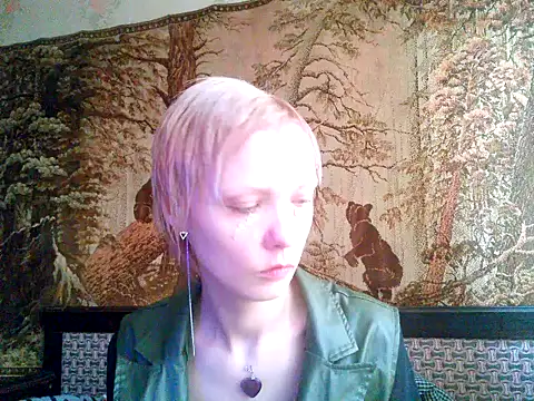 WildMissNiks online show from 02.03.25