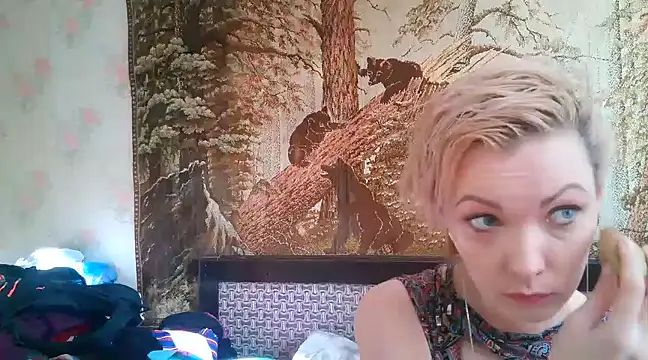 WildMissNiks online show from 03.09.25