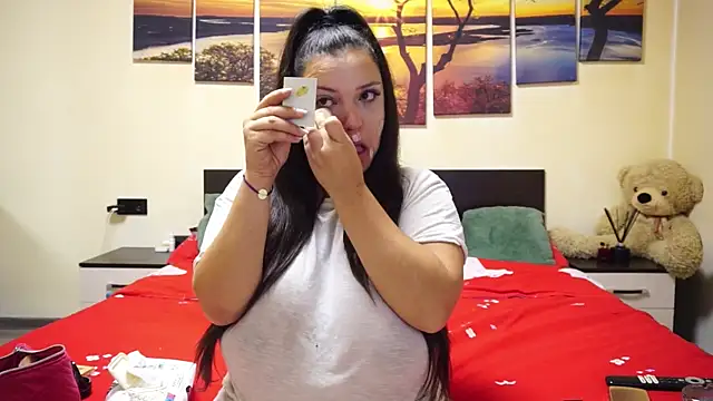 adelline online show from 11.09.25