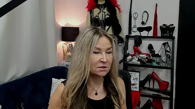 crystaLUX online show from 01.27.25