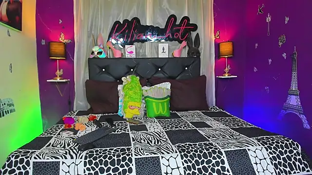 Snapshot of kilian_hot chatting on 01.24.25 kilian hot online show from 01.24.25