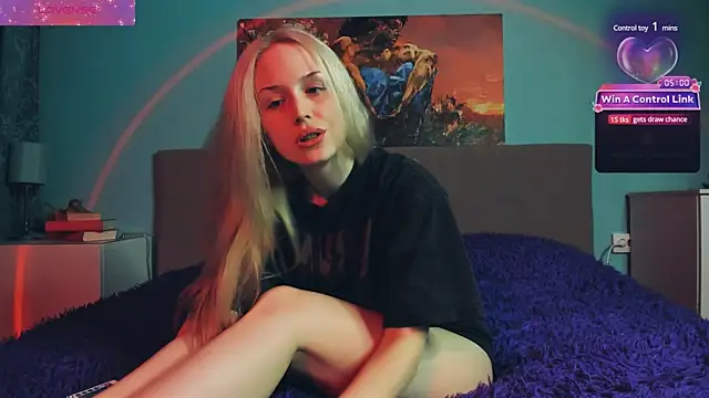 Snapshot of Linda_Roxy chatting on 02.21.25 Linda Roxy online show from 02.21.25