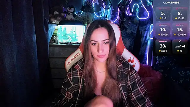 Snapshot of Selbi_Paine chatting on 07.28.26 Selbi Paine online show from 07.28.26