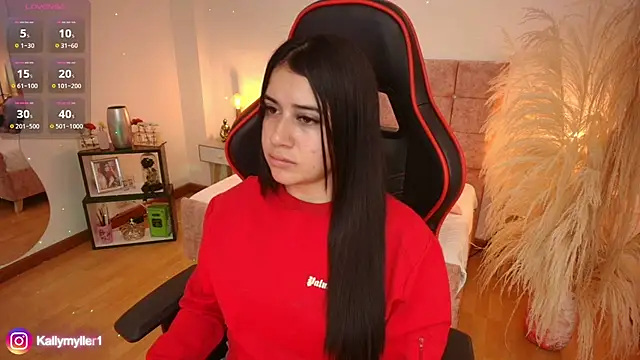 Snapshot of KallyMyller1 chatting on 01.30.25 KallyMyller1 online show from 01.30.25