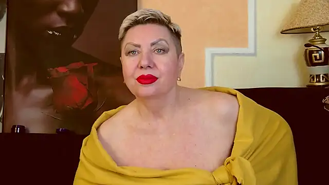 LadyPosh online show from 12.04.24