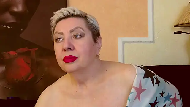 LadyPosh online show from 11.20.25