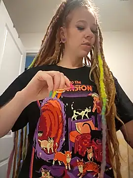 LucidLucy online show from 09.24.25