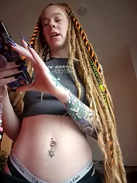 LucidLucy online show from 10.19.25