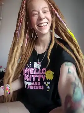 LucidLucy online show from 12.05.25