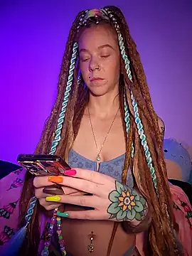 LucidLucy online show from 12.17.25