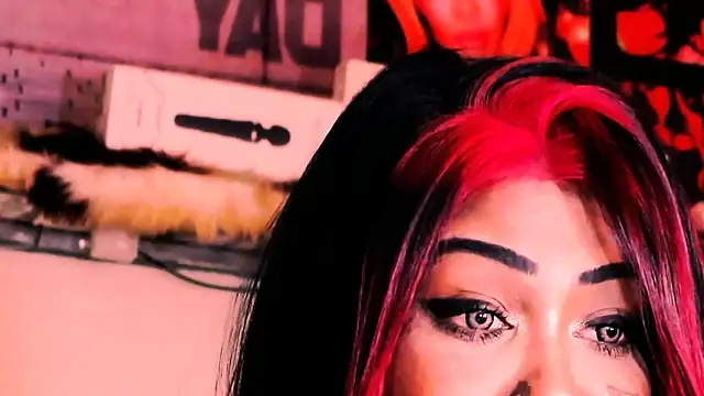 indian dreamgirl online show from 11.04.25