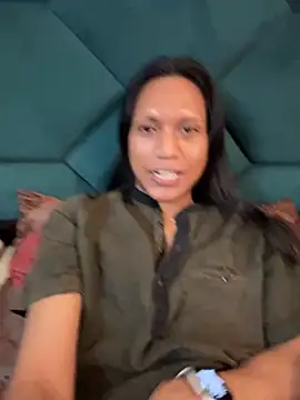 Snapshot of DarlingJenny22 chatting on 04.21.26 DarlingJenny22 online show from 04.21.26