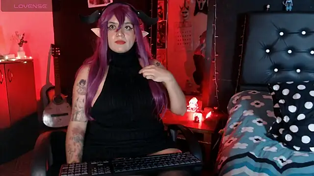 Snapshot of aprildoll chatting on 03.14.25 aprildoll online show from 03.14.25