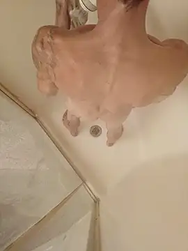 justinewe69 online show from 09.08.25