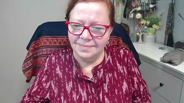 Adelewildx online show from 11.18.25