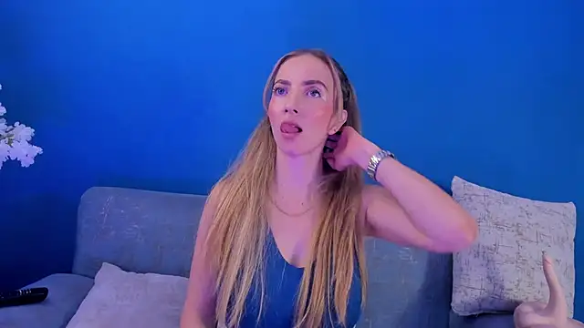 BellaMarieX online show from 11.07.25