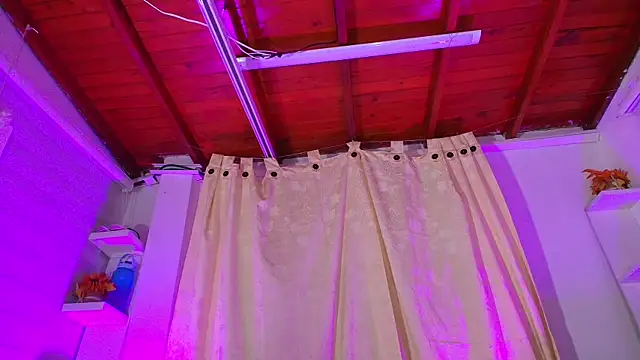 emyli sw  online show from 03.02.25