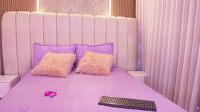 emyli sw  online show from 03.16.26