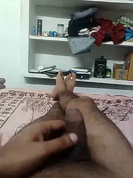 Snapshot of Dileep790 chatting on 02.14.25 Dileep790 online show from 02.14.25