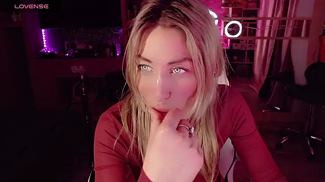 AnnieGOld  online show from 04.20.26