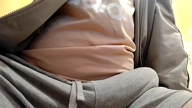 Snapshot of gae89tano chatting on 11.04.25 gae89tano online show from 11.04.25