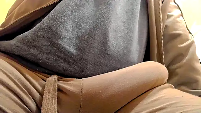 Snapshot of gae89tano chatting on 11.20.25 gae89tano online show from 11.20.25