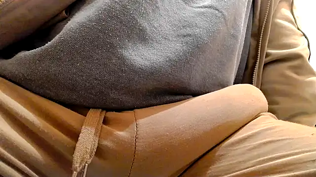 Snapshot of gae89tano chatting on 11.27.25 gae89tano online show from 11.27.25