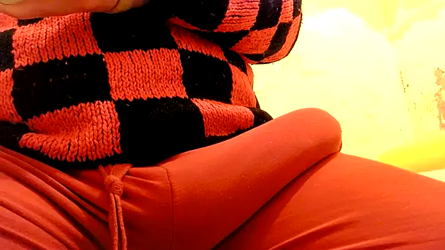 Snapshot of gae89tano chatting on 01.12.26 gae89tano online show from 01.12.26