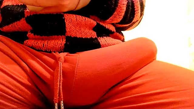 Snapshot of gae89tano chatting on 02.15.26 gae89tano online show from 02.15.26