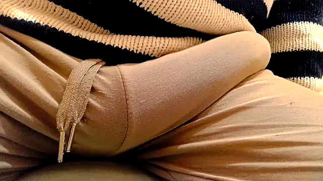 Snapshot of gae89tano chatting on 03.20.26 gae89tano online show from 03.20.26