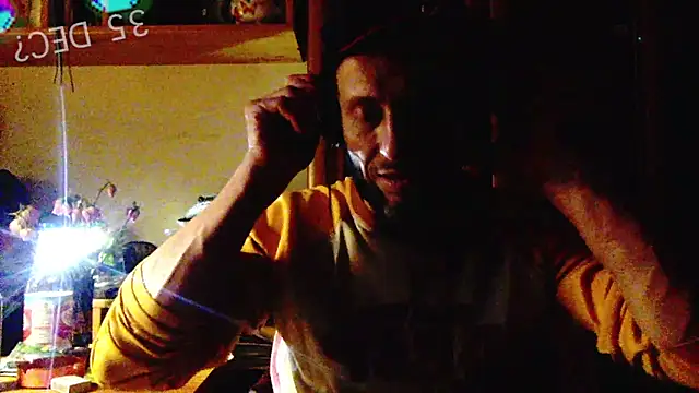 Snapshot of FireFox_Feel chatting on 01.16.25 FireFox Feel online show from 01.16.25