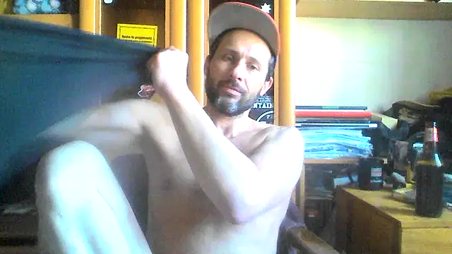 Snapshot of FireFox_Feel chatting on 03.08.25 FireFox Feel online show from 03.08.25