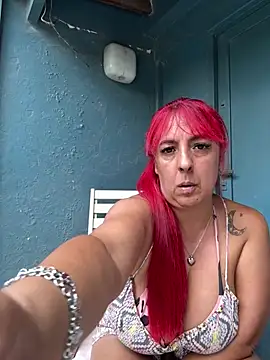 Snapshot of sofy_alone chatting on 02.24.26 sofy alone online show from 02.24.26