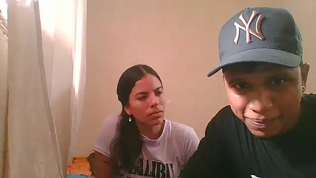 Snapshot of roman_and_jessie chatting on 03.15.25 roman and jessie online show from 03.15.25