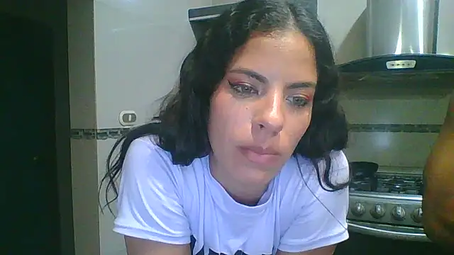 Snapshot of roman_and_jessie chatting on 03.16.25 roman and jessie online show from 03.16.25