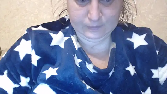 Snapshot of Amy_August chatting on 02.13.26 Amy August online show from 02.13.26