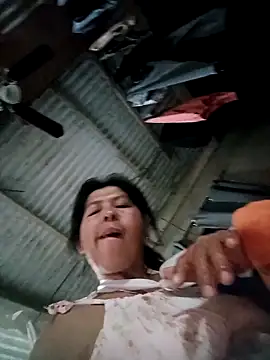 Snapshot of TropicalFlower chatting on 03.21.26 TropicalFlower online show from 03.21.26