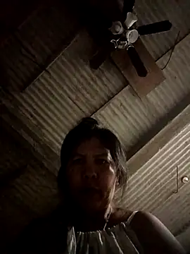 Snapshot of TropicalFlower chatting on 03.28.26 TropicalFlower online show from 03.28.26