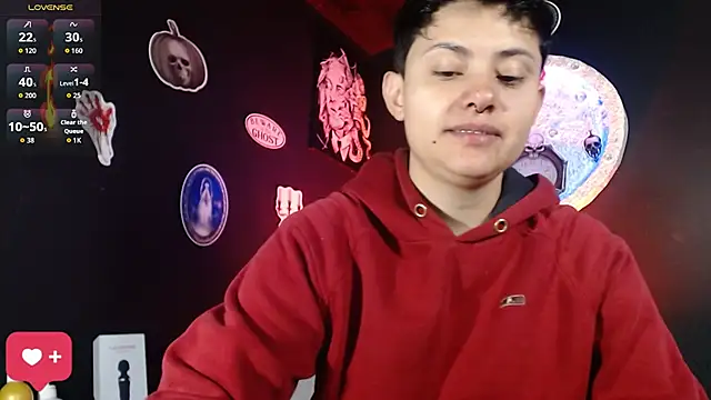 girl intense444 online show from 10.14.25