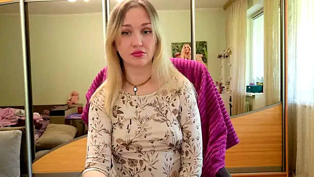ModelEva online show from 05.02.26