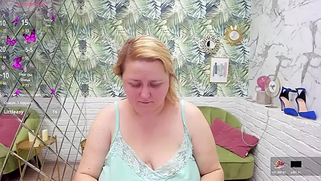 Snapshot of ScarlettSoft chatting on 03.01.25 ScarlettSoft online show from 03.01.25