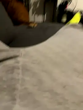 geilmeisje98 online show from 10.24.25