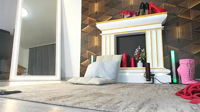 Angelalive online show from 02.02.25