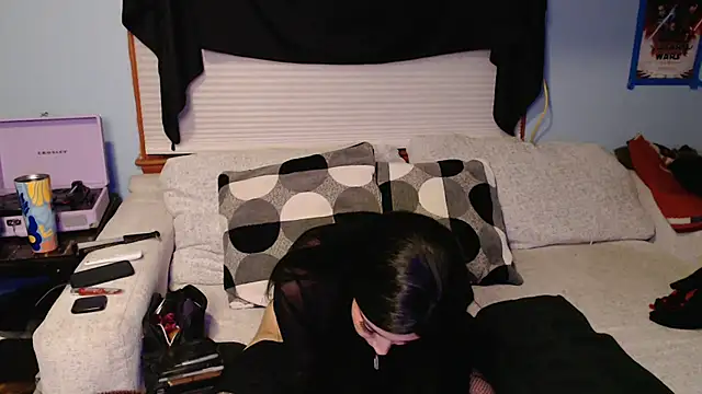 Snapshot of NativeNymph chatting on 09.10.25 NativeNymph online show from 09.10.25