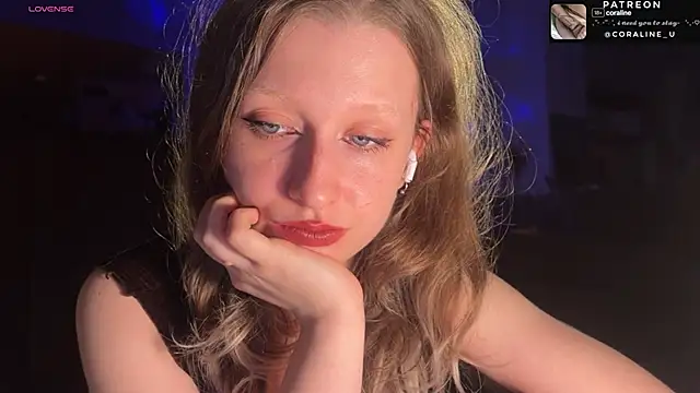 Snapshot of Hairy_Coraline chatting on 01.29.25 Hairy Coraline online show from 01.29.25