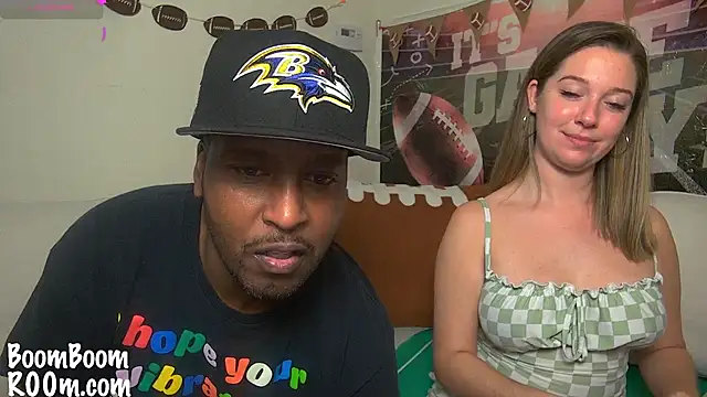 Snapshot of boomboomr00m chatting on 02.08.25 boomboomr00m online show from 02.08.25