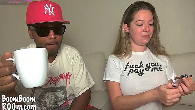 Snapshot of boomboomr00m chatting on 02.15.25 boomboomr00m online show from 02.15.25