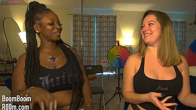 Snapshot of boomboomr00m chatting on 02.25.25 boomboomr00m online show from 02.25.25