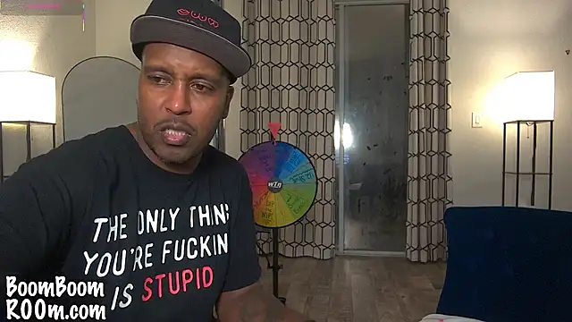 Snapshot of boomboomr00m chatting on 03.02.25 boomboomr00m online show from 03.02.25