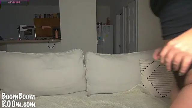 Snapshot of boomboomr00m chatting on 03.09.25 boomboomr00m online show from 03.09.25